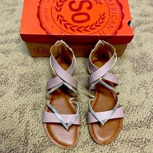 SO Cuddy Women’s Sandals, Blush - size 8.5